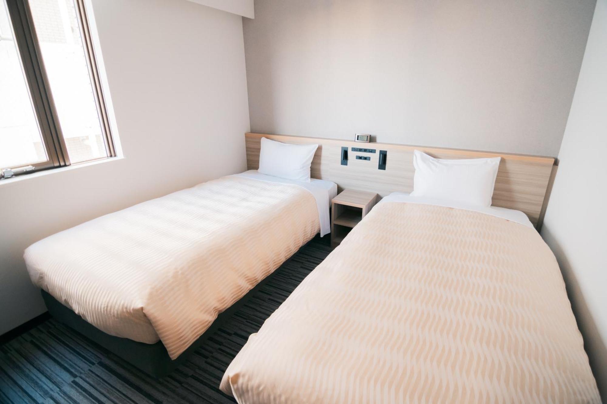 Quintessa Hotel Chiba Funabashi Extérieur photo
