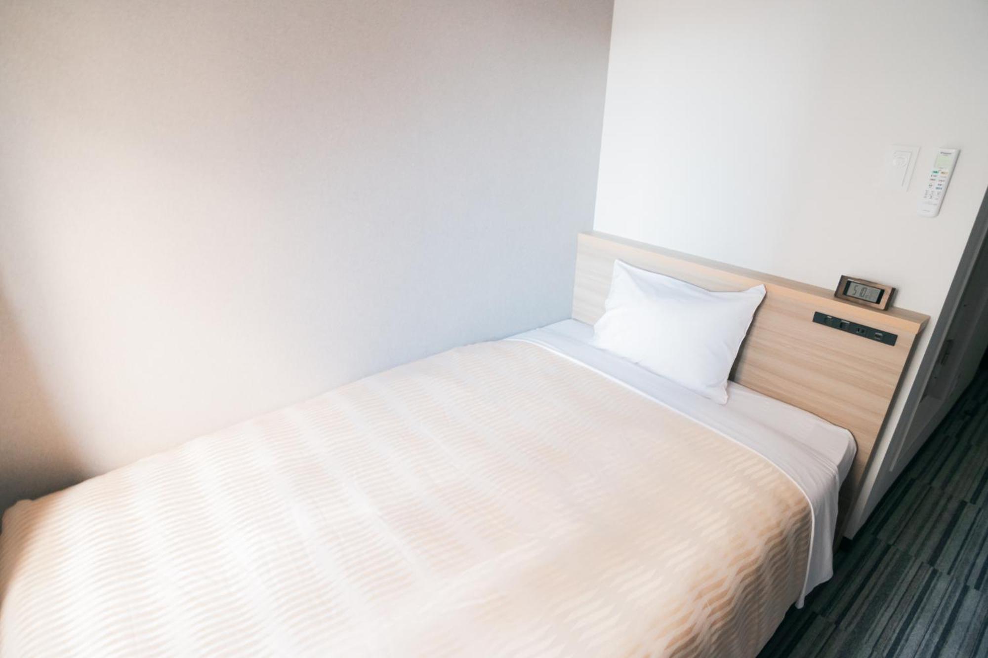 Quintessa Hotel Chiba Funabashi Extérieur photo